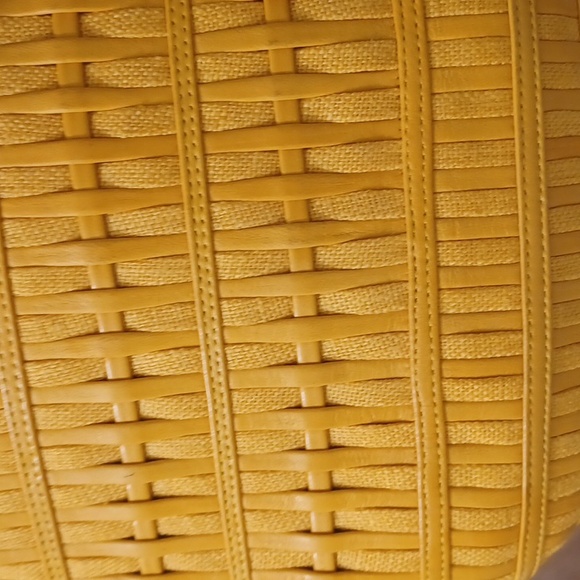 Vintage leather woven crossbody bag - Picture 5 of 7